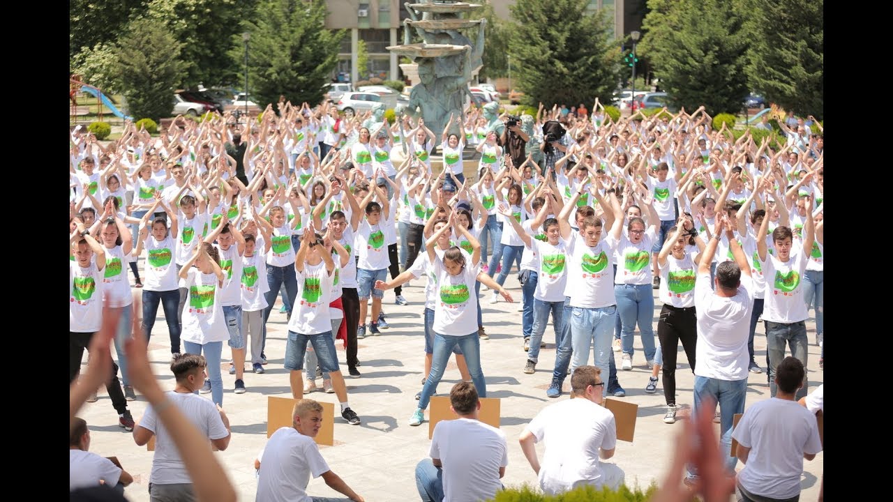 Polumaturantski tanc vo opshtina Gazi Baba 1